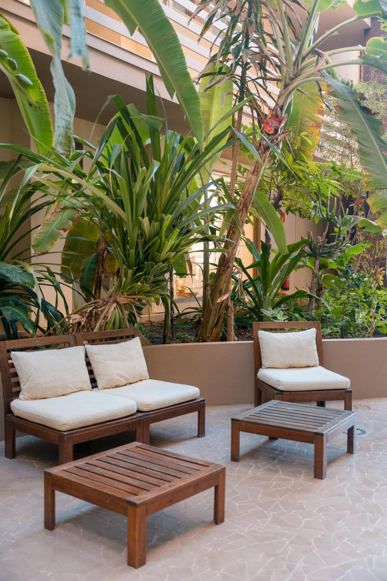 Rochas Aparthotel Mindelo