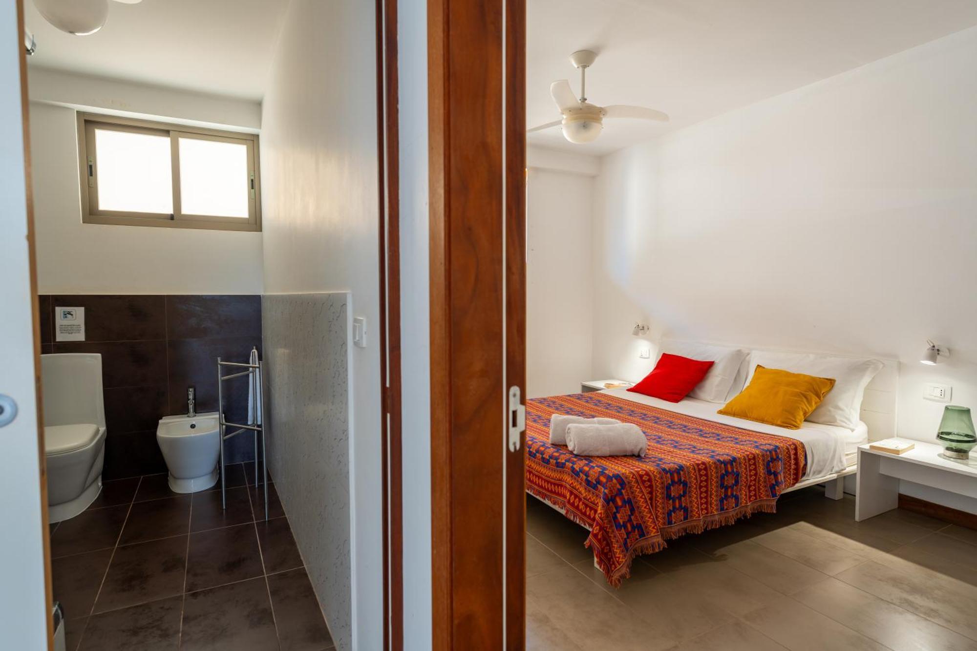 Aparthotel Rochas 2*